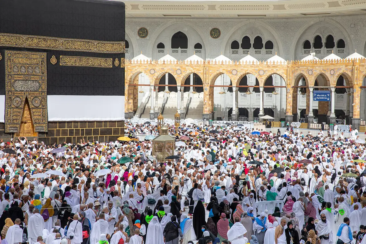 Umrah 10 Days · 5★ Stay